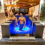 Allure & Hotel 4*