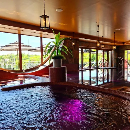 Hotell Allure Hotel & Spa