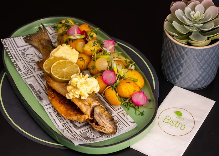 Allure & 4* 에게르